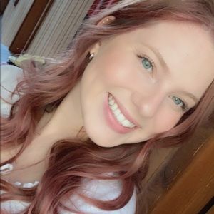 Meet your Posher, Julia